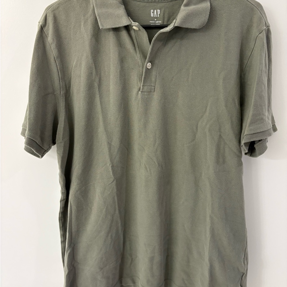 GAP Men's Olive Polo Shirt in Faded Green